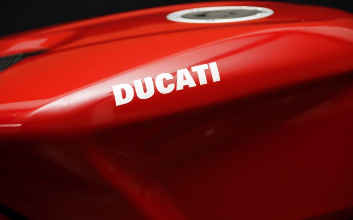 Бак мотоцикла ducati