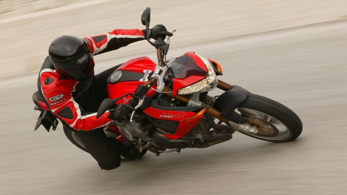 мотоцикл гонщик вираж motorcycle racer Virage