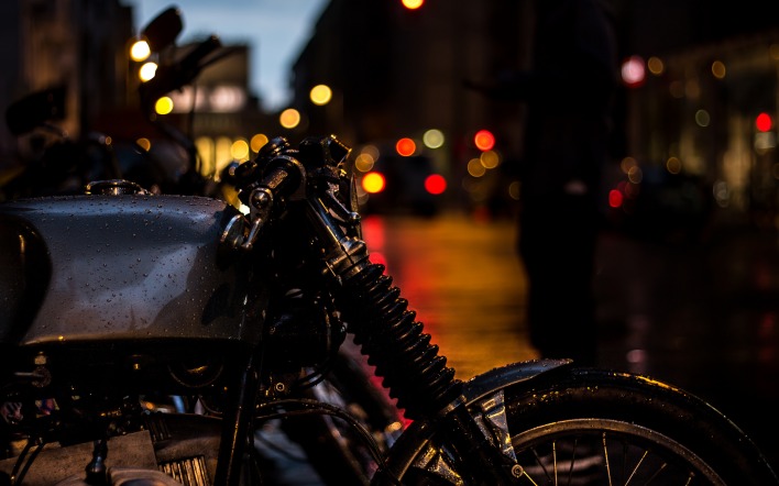 мотоцикл город огни ночь