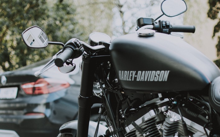 harley davidson мотоцикл бак серый матовый