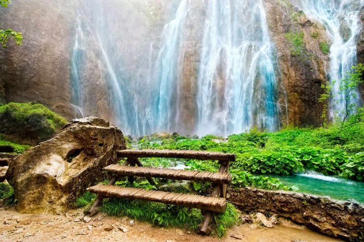 Обои природа, водопад, лестница, трава, скачать обои, фото и картинки .