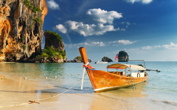 природа лодка море облака небо Таиланд