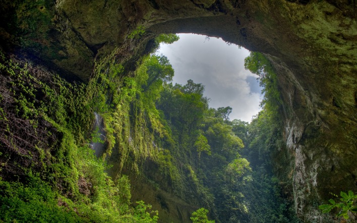 пещера скала обрыв cave rock cliff