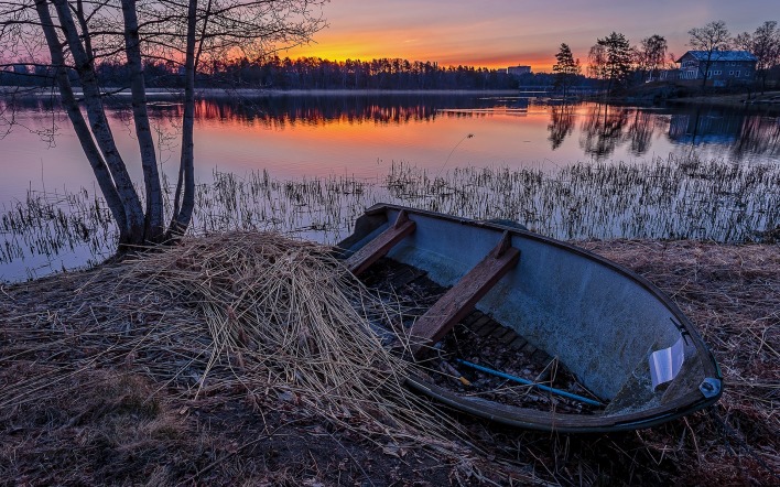 лодка озеро деревья сумерки