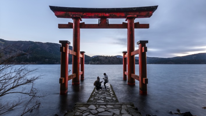 япония тории озеро предложение