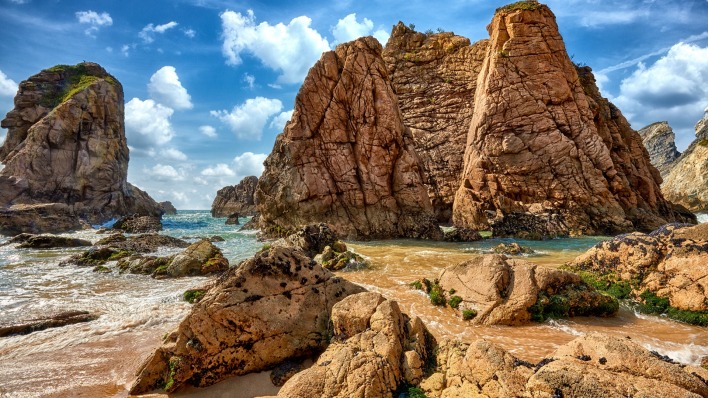 скалы камни побережье море