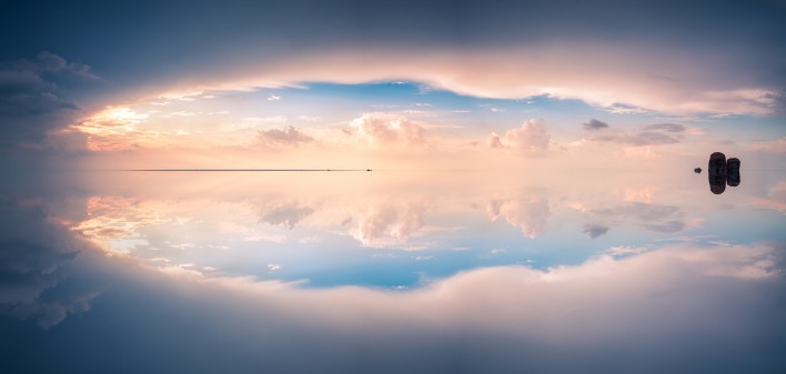 небо облака отражение вода