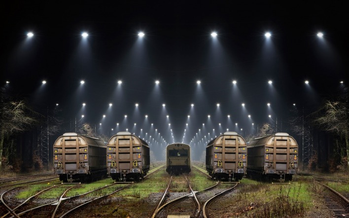 вагоны железнодорожная станция ночь прожекторы