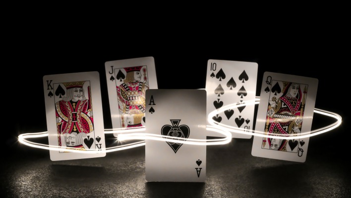 карты комбинация флеш рояль покер
