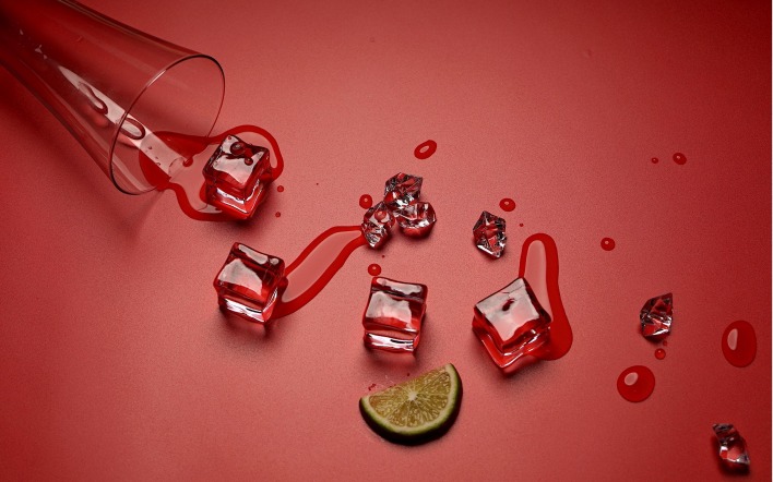 лед красный фон стакан