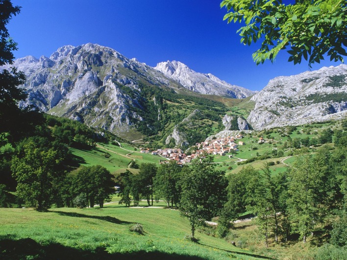 Picos de Europa National Park, Asturias, Spain