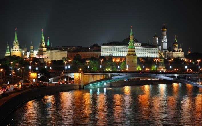 Ночной кремль
