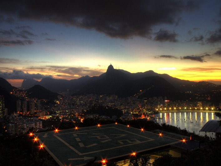 Сверкающий Рио-Де-Жанейро