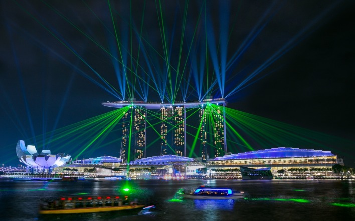 Сингапур лазерное шоу