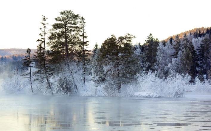 зима горы озеро деревья