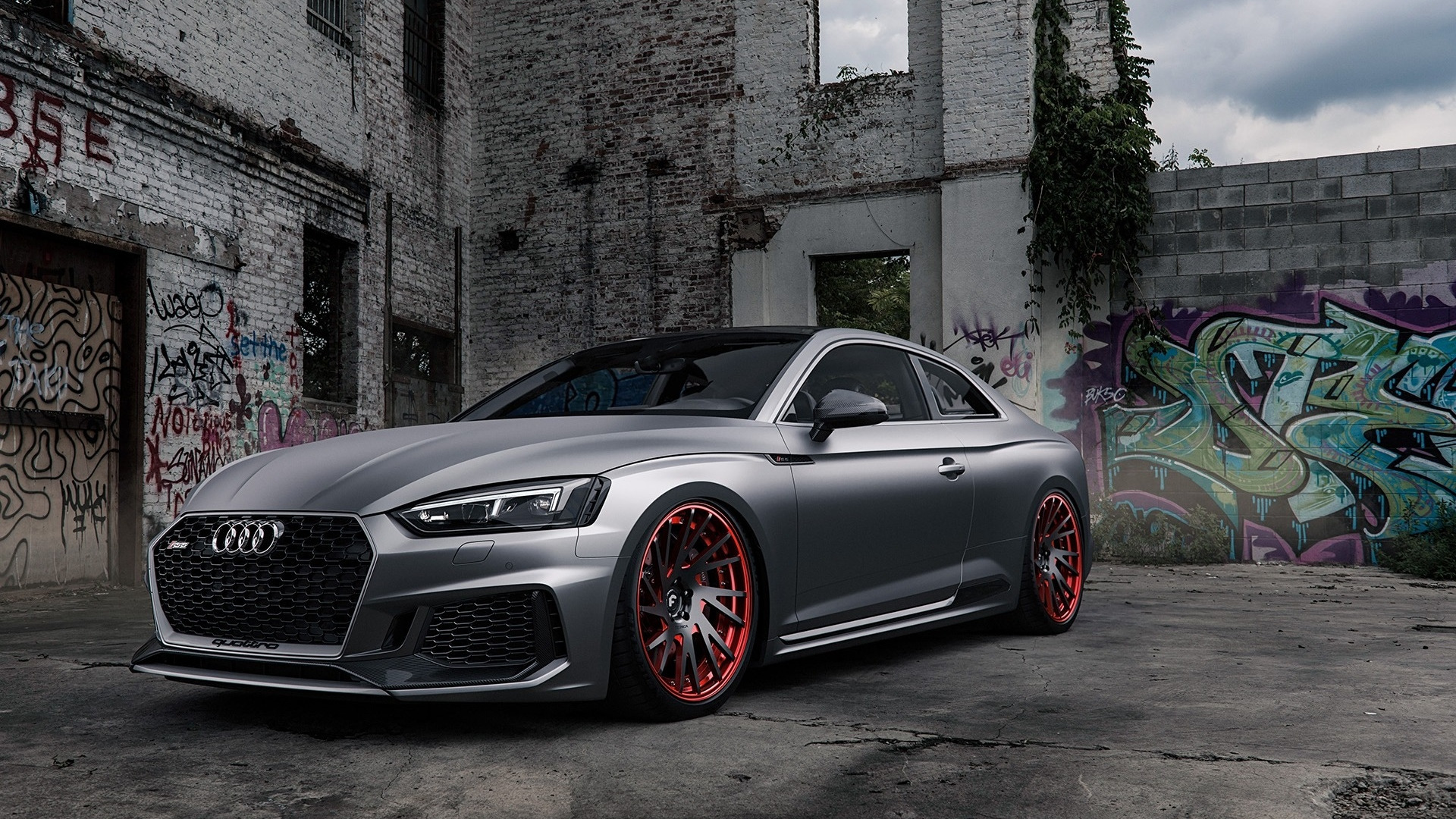 audi rs5 матовая стены граффити