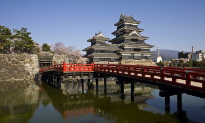 замок мацумото старинный япония башни