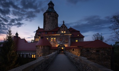замок средневековье сумерки вечер