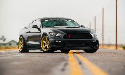 ford mustang дорога