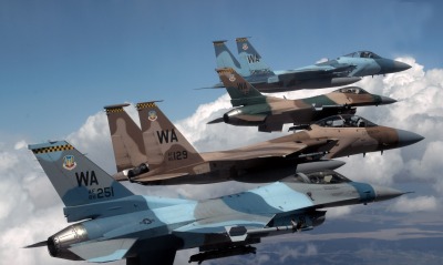 F18s и F16s