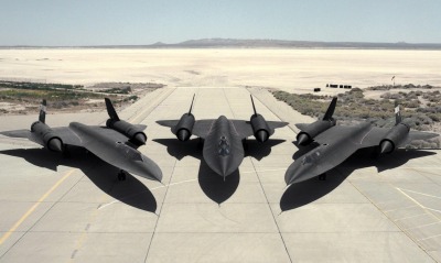 Трио Lockheed SR-71 Blackbird