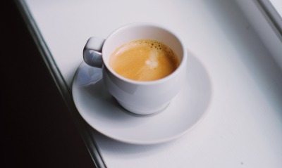 кофе чашка блюдце стол