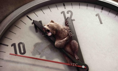 Медведь в стрелках часов