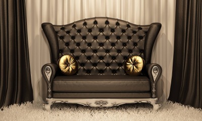 черный кожаный диван