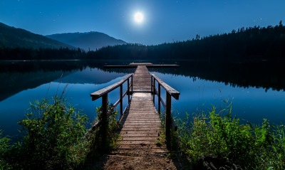 пристань причал озеро луна ночь