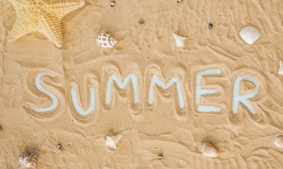 лето песок пляж надпись