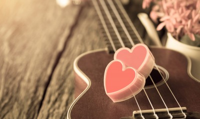 сердечки, гитара