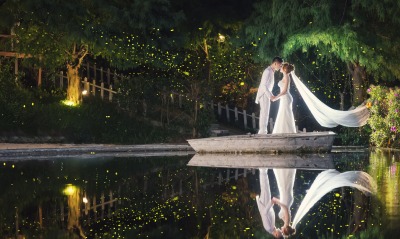 озерео лодка поцелуй жених невеста природа светлячки