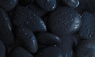 камни капли черные макро