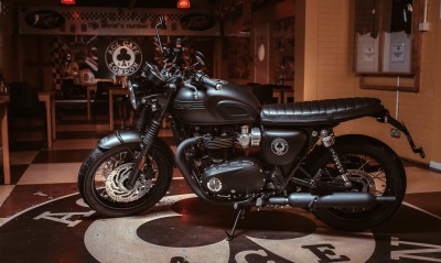 мотоцикл, черный