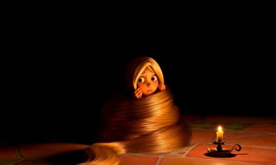 девочка рапунсель свеча волосы