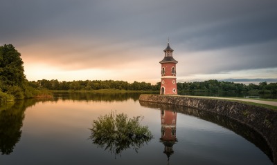 маяк, озеро