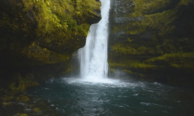 водопад, скала