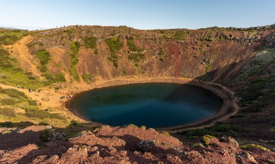 озеро водоем кратер