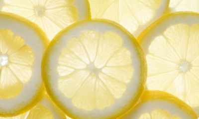 Свет сквозь кусочки лимона