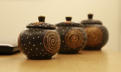 горшочек керамика коричневый