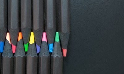 цветные карандаши, яркие