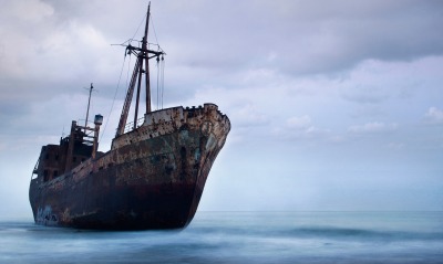 корабль в высыхающем море