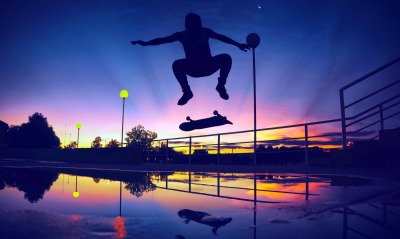 прыжок, скейтборд