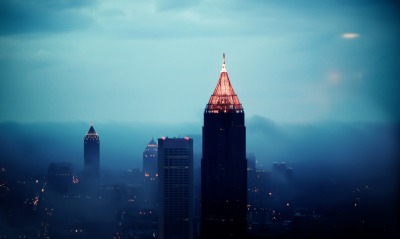 небоскребы, туман