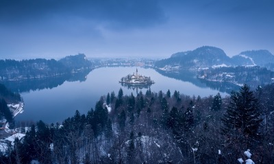 остров замок озеро высота зима