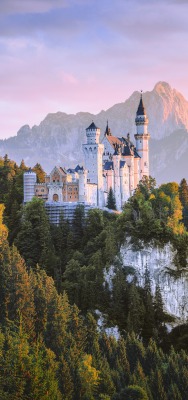 замок германия нойшвайнштайн горы на горе