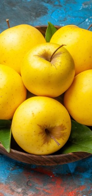 яблоки жёлтые яблоки в тарелке вид сверху