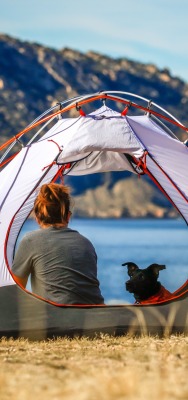 палатка отдых на берегу