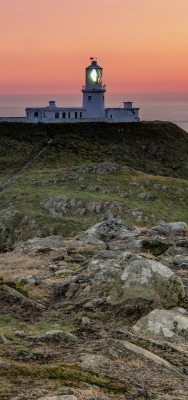 маяк полуостров камни горизонт на закате