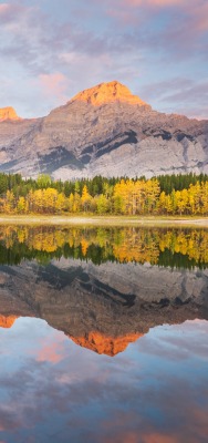 озеро горы отражение штиль осень